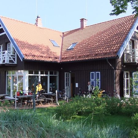 Aika Hotel Nida Bagian luar foto