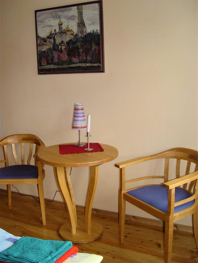 Aika Hotel Nida Bagian luar foto